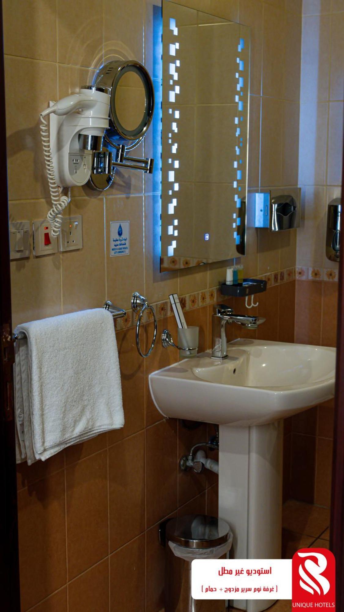 Al Andalus Tolen Hotel Jeddah Bagian luar foto